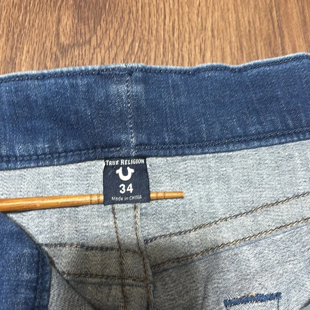 True Religion ROCCO Relaxed Skinny Jeans 34 Premium Wash Denim